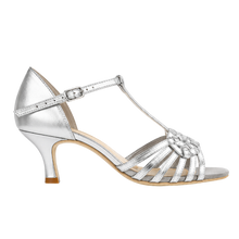 Carica l'immagine nel visualizzatore di Gallery, Scarpe da ballo latino da donna Andra T Caramello