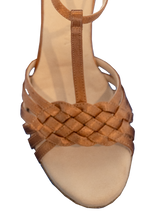Carica l'immagine nel visualizzatore di Gallery, Andra T Ladies Latin Dance Shoes Caramello - Anita Flavina