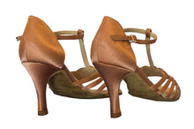 Carica l&#39;immagine nel visualizzatore di Gallery, Andra T Ladies Latin dance shoes - Anita Flavina
